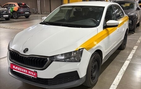 Skoda Rapid II, 2021 год, 1 100 000 рублей, 3 фотография