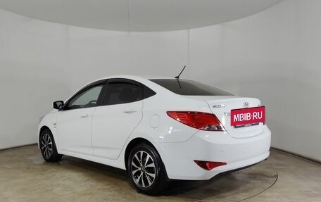 Hyundai Solaris II рестайлинг, 2015 год, 1 240 000 рублей, 7 фотография