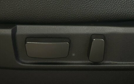 Mitsubishi Outlander III рестайлинг 3, 2013 год, 1 800 000 рублей, 10 фотография