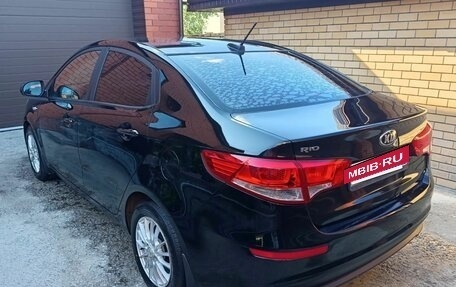 KIA Rio III рестайлинг, 2017 год, 1 222 000 рублей, 6 фотография
