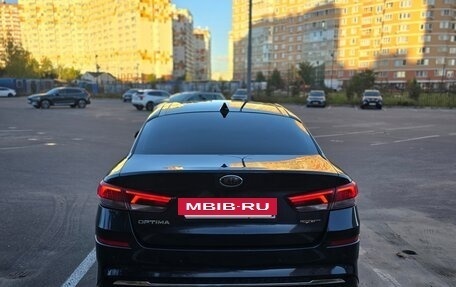 KIA Optima IV рестайлинг, 2018 год, 2 300 000 рублей, 5 фотография