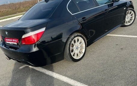 BMW 5 серия, 2005 год, 1 400 000 рублей, 4 фотография