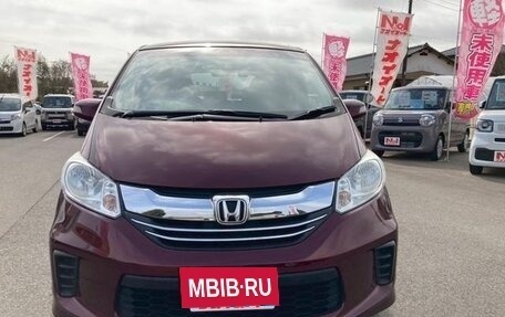 Honda Freed I, 2015 год, 880 000 рублей, 2 фотография