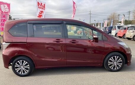 Honda Freed I, 2015 год, 880 000 рублей, 8 фотография