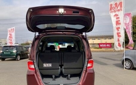 Honda Freed I, 2015 год, 880 000 рублей, 9 фотография