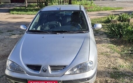Renault Megane III рестайлинг, 2001 год, 280 000 рублей, 2 фотография