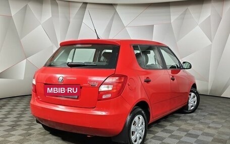 Skoda Fabia II, 2011 год, 385 000 рублей, 2 фотография