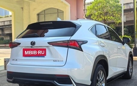 Lexus NX I, 2020 год, 2 650 000 рублей, 6 фотография