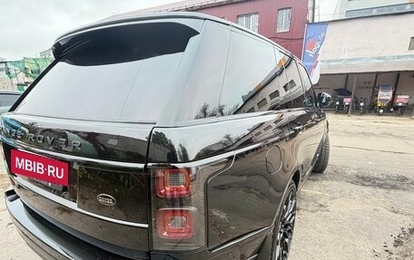 Land Rover Range Rover IV рестайлинг, 2014 год, 2 980 000 рублей, 4 фотография