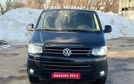 Volkswagen Multivan T5, 2013 год, 2 600 000 рублей, 3 фотография