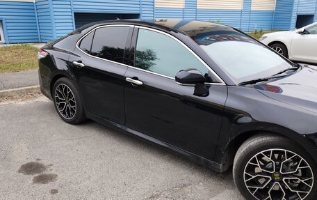 Toyota Camry, 2019 год, 2 700 000 рублей, 10 фотография