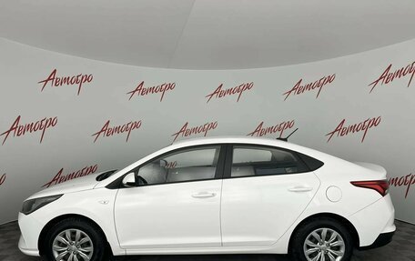 Hyundai Solaris II рестайлинг, 2022 год, 1 599 000 рублей, 2 фотография
