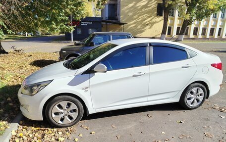 Hyundai Solaris II рестайлинг, 2016 год, 990 000 рублей, 2 фотография