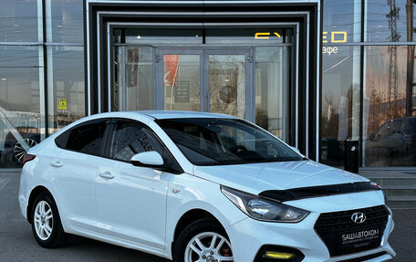 Hyundai Solaris II рестайлинг, 2018 год, 1 025 000 рублей, 3 фотография