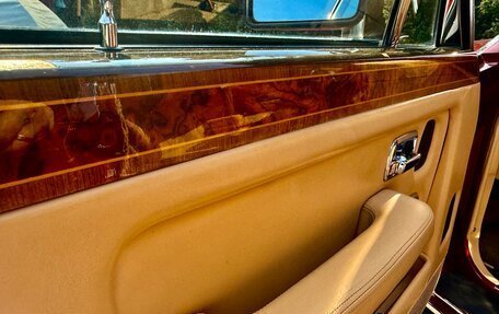 Rolls-Royce Silver Spirit Mark III, 1991 год, 3 450 000 рублей, 9 фотография