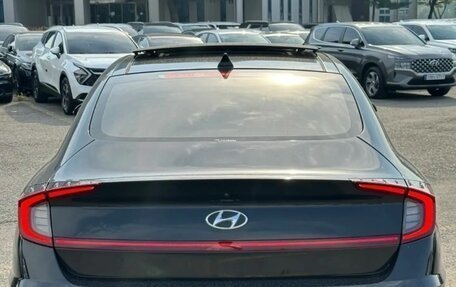 Hyundai Sonata VIII, 2022 год, 1 980 000 рублей, 3 фотография
