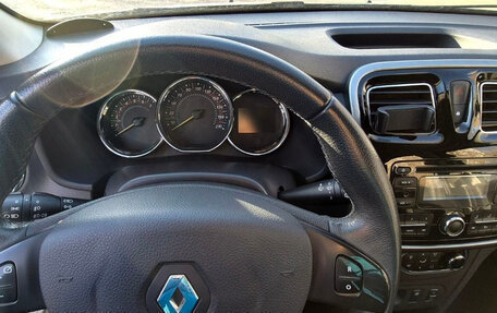 Renault Sandero II рестайлинг, 2016 год, 1 000 000 рублей, 7 фотография