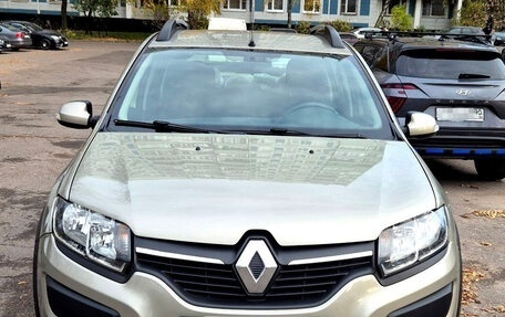 Renault Sandero II рестайлинг, 2016 год, 1 000 000 рублей, 4 фотография