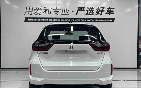 Honda Fit, 2023 год, 1 010 000 рублей, 5 фотография