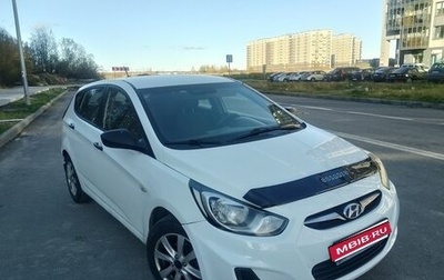 Hyundai Solaris II рестайлинг, 2014 год, 850 000 рублей, 1 фотография