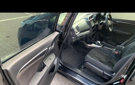 Honda Fit III, 2019 год, 1 300 000 рублей, 6 фотография