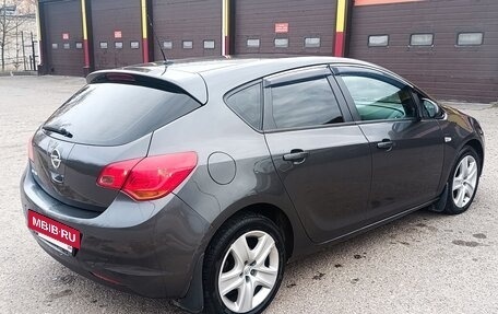 Opel Astra J, 2011 год, 650 000 рублей, 7 фотография