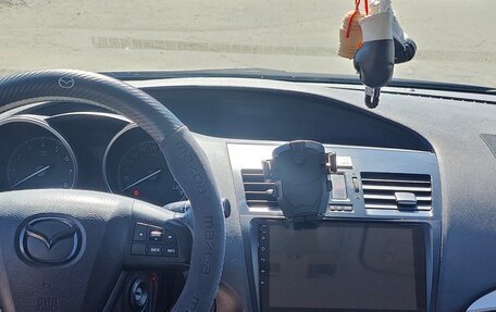 Mazda 3, 2011 год, 900 000 рублей, 2 фотография