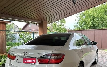 Toyota Camry, 2015 год, 2 600 000 рублей, 4 фотография