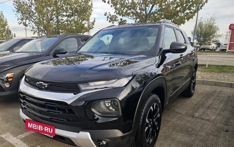 Chevrolet TrailBlazer, 2022 год, 1 500 000 рублей, 3 фотография