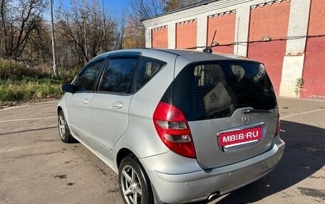 Mercedes-Benz A-Класс, 2005 год, 880 000 рублей, 3 фотография