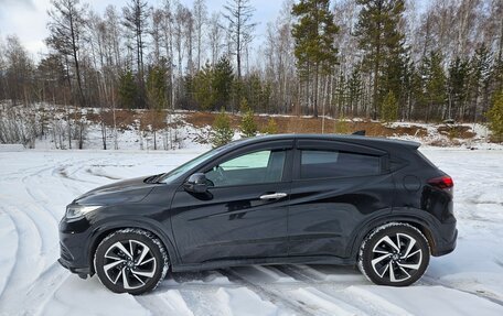 Honda Vezel, 2020 год, 1 940 000 рублей, 4 фотография