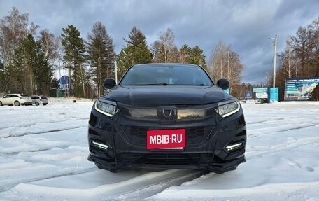 Honda Vezel, 2020 год, 1 940 000 рублей, 3 фотография