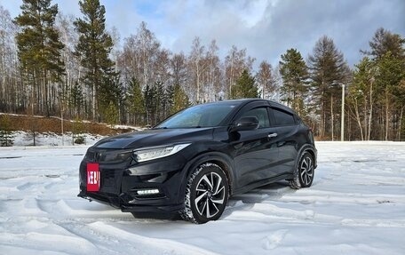 Honda Vezel, 2020 год, 1 940 000 рублей, 2 фотография