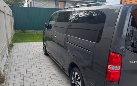Peugeot Traveller I, 2019 год, 2 990 000 рублей, 3 фотография