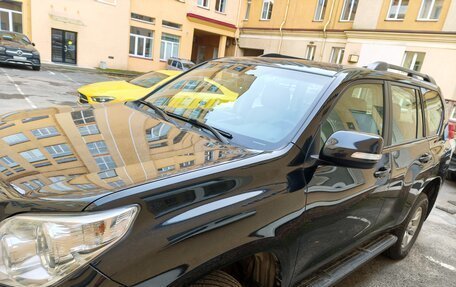 Toyota Land Cruiser Prado 150 рестайлинг, 2011 год, 3 400 000 рублей, 4 фотография