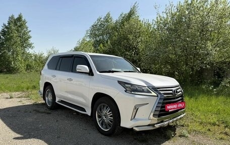 Lexus LX III, 2017 год, 7 100 000 рублей, 3 фотография