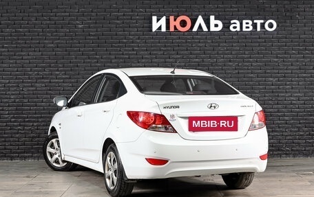 Hyundai Solaris II рестайлинг, 2012 год, 770 000 рублей, 3 фотография
