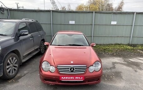 Mercedes-Benz C-Класс, 2006 год, 600 000 рублей, 2 фотография