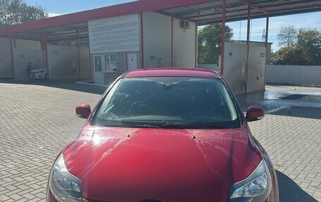 Ford Focus III, 2013 год, 850 000 рублей, 2 фотография