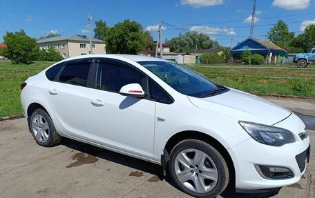 Opel Astra J, 2012 год, 900 000 рублей, 3 фотография