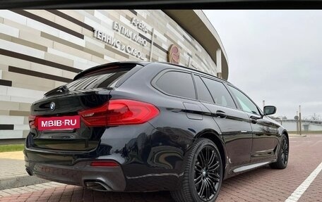 BMW 5 серия, 2018 год, 3 990 000 рублей, 2 фотография