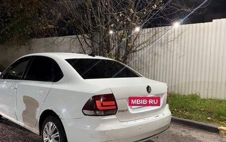 Volkswagen Polo VI (EU Market), 2018 год, 430 000 рублей, 2 фотография