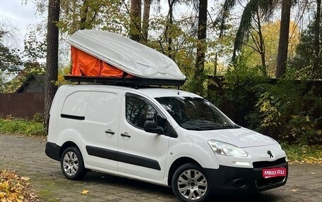Peugeot Partner II рестайлинг 2, 2012 год, 599 000 рублей, 1 фотография