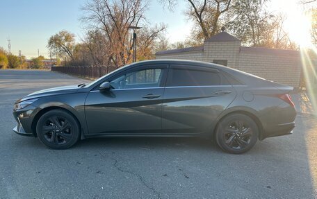Hyundai Elantra, 2021 год, 2 250 000 рублей, 8 фотография