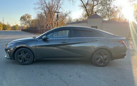 Hyundai Elantra, 2021 год, 2 250 000 рублей, 7 фотография