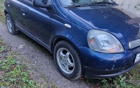 Toyota Yaris III, 2002 год, 325 000 рублей, 3 фотография