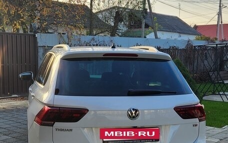Volkswagen Tiguan II, 2017 год, 2 350 000 рублей, 4 фотография