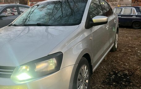 Volkswagen Polo VI (EU Market), 2014 год, 450 000 рублей, 3 фотография