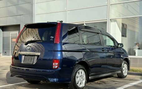 Toyota ISis I, 2005 год, 650 000 рублей, 6 фотография