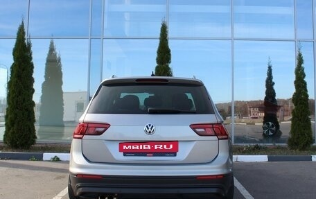 Volkswagen Tiguan II, 2017 год, 2 330 000 рублей, 5 фотография